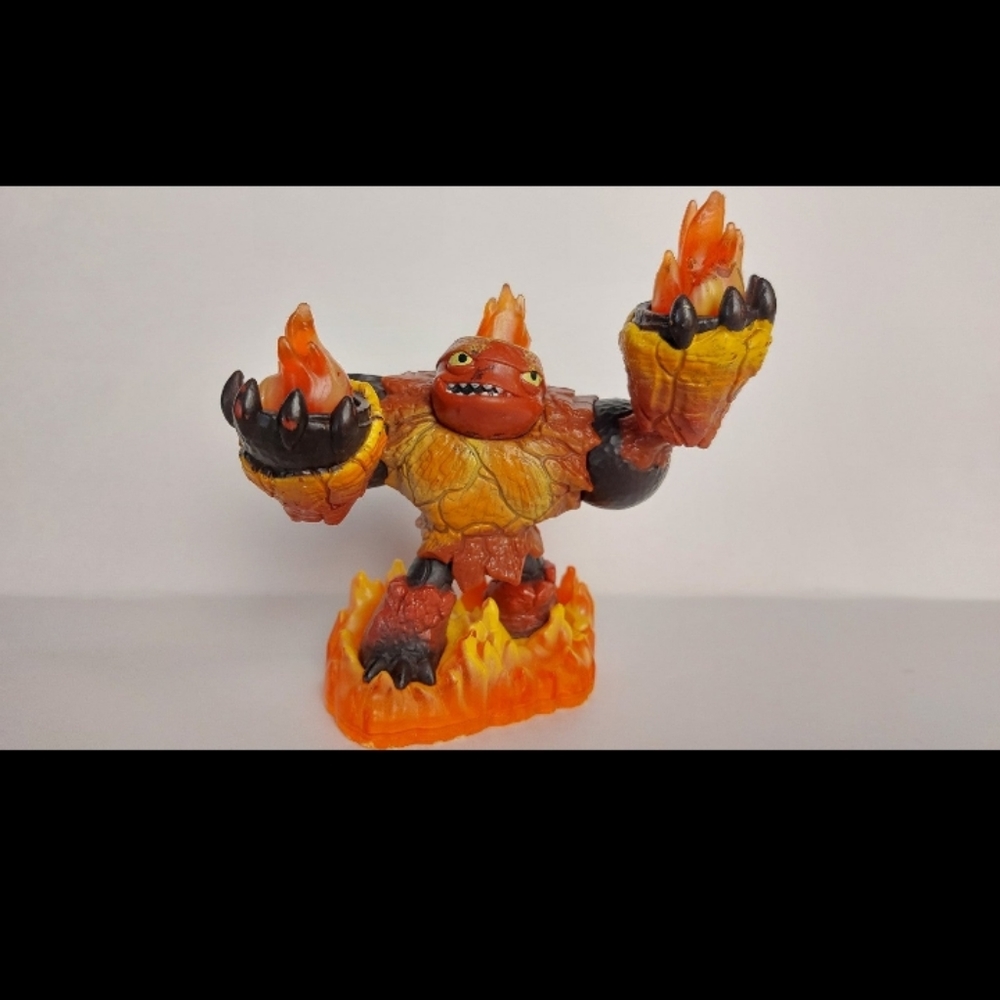 Skylanders Giants Hot Head Fire and Lava
